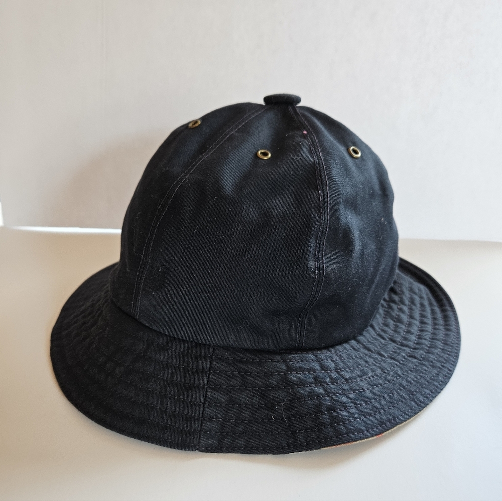 Burberry's Vintage Bucket Hat Sz M Kids